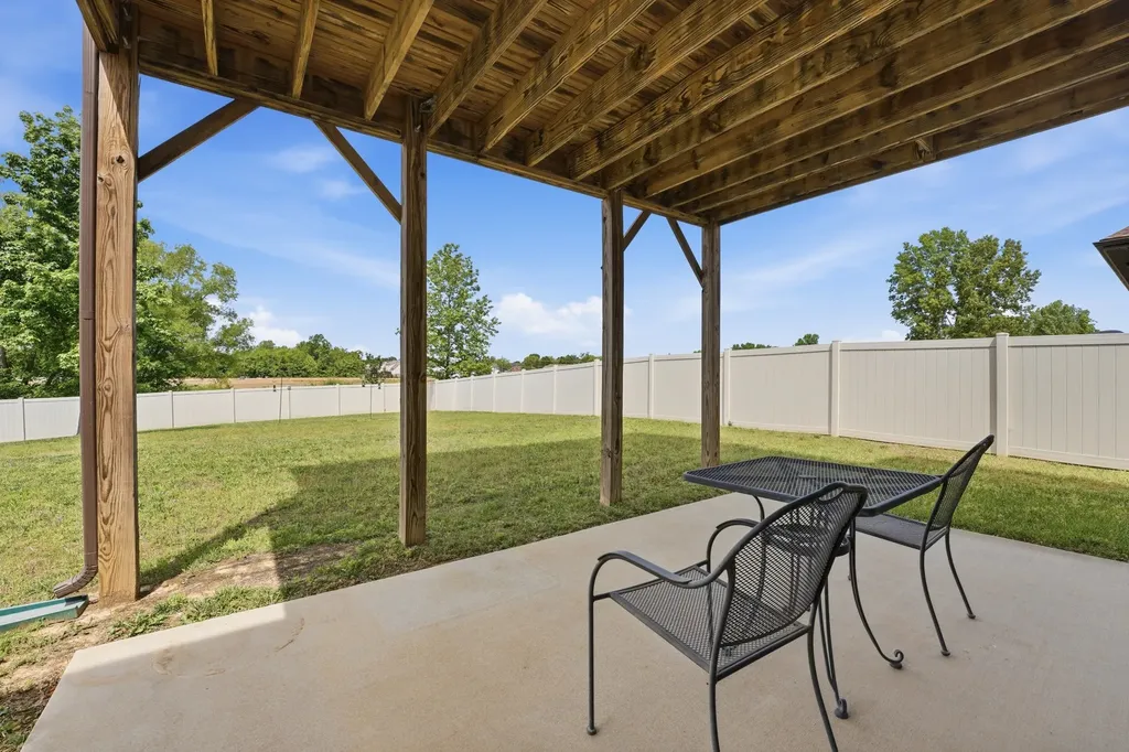 340 Chase Drive Clarksville TN 37043