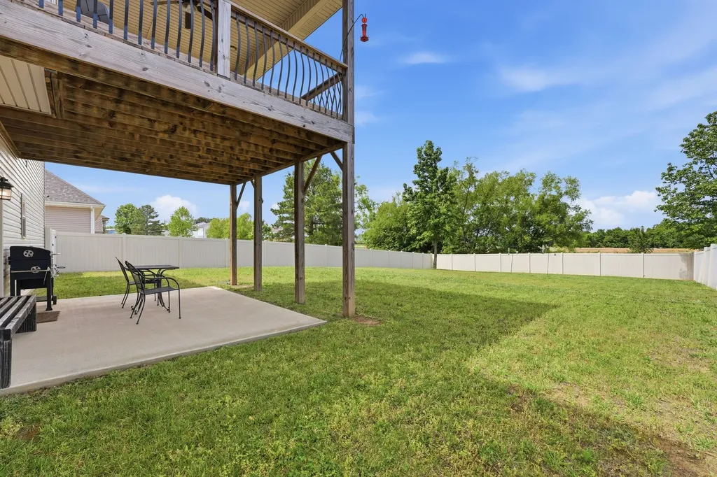 340 Chase Drive Clarksville TN 37043