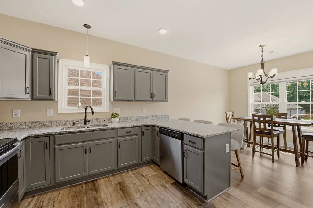 340 Chase Drive Clarksville TN 37043