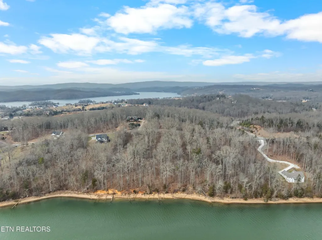 138 E Shore Drive Rockwood TN 37854