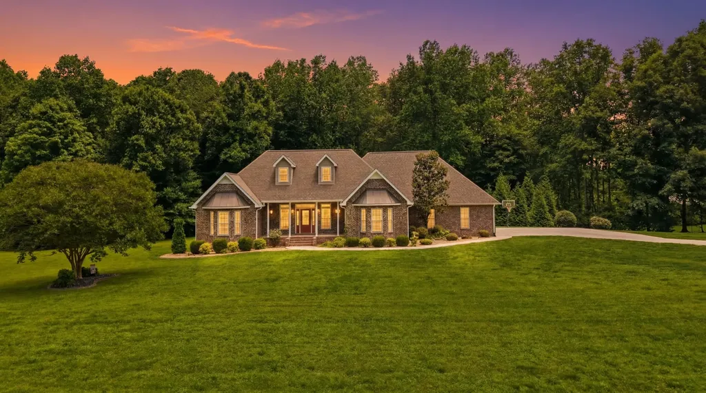 169 Grace Haven Lane Lynchburg TN 37352