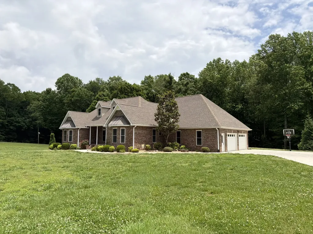 169 Grace Haven Lane Lynchburg TN 37352