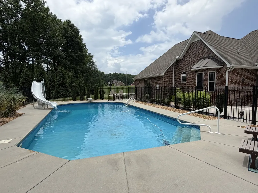 169 Grace Haven Lane Lynchburg TN 37352
