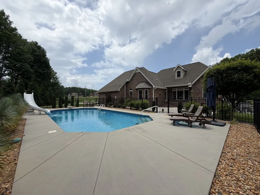 169 Grace Haven Lane Lynchburg TN 37352