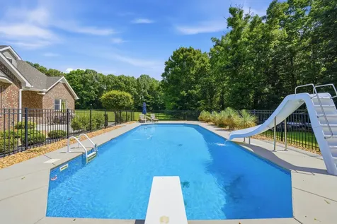 169 Grace Haven Lane Lynchburg TN 37352