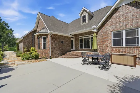 169 Grace Haven Lane Lynchburg TN 37352