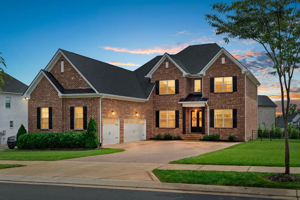 1005 Keeneland Drive Gallatin TN 37066