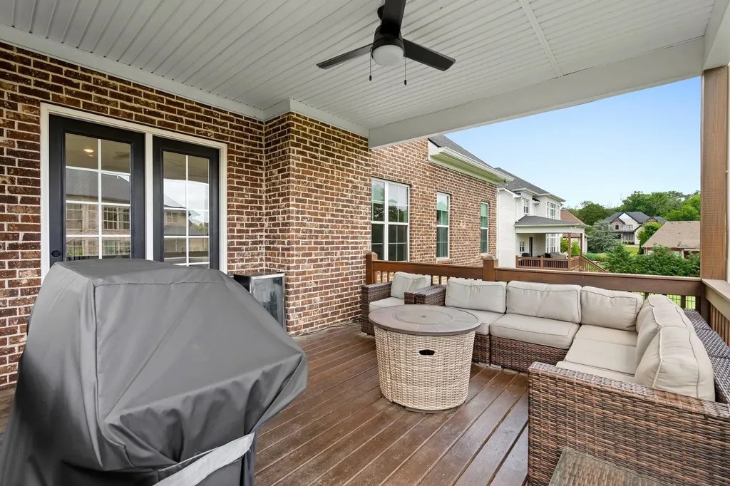1005 Keeneland Drive Gallatin TN 37066
