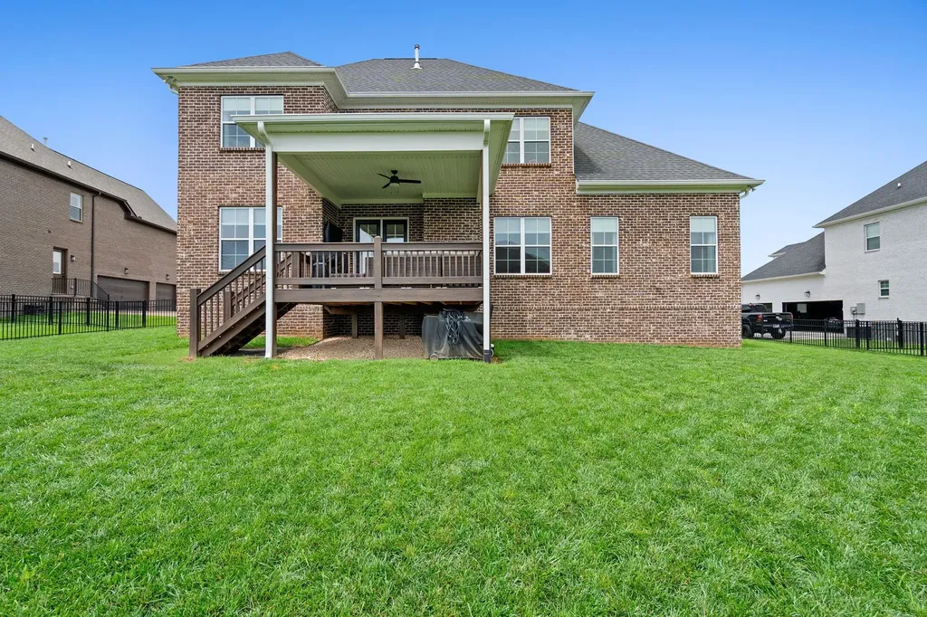 1005 Keeneland Drive Gallatin TN 37066