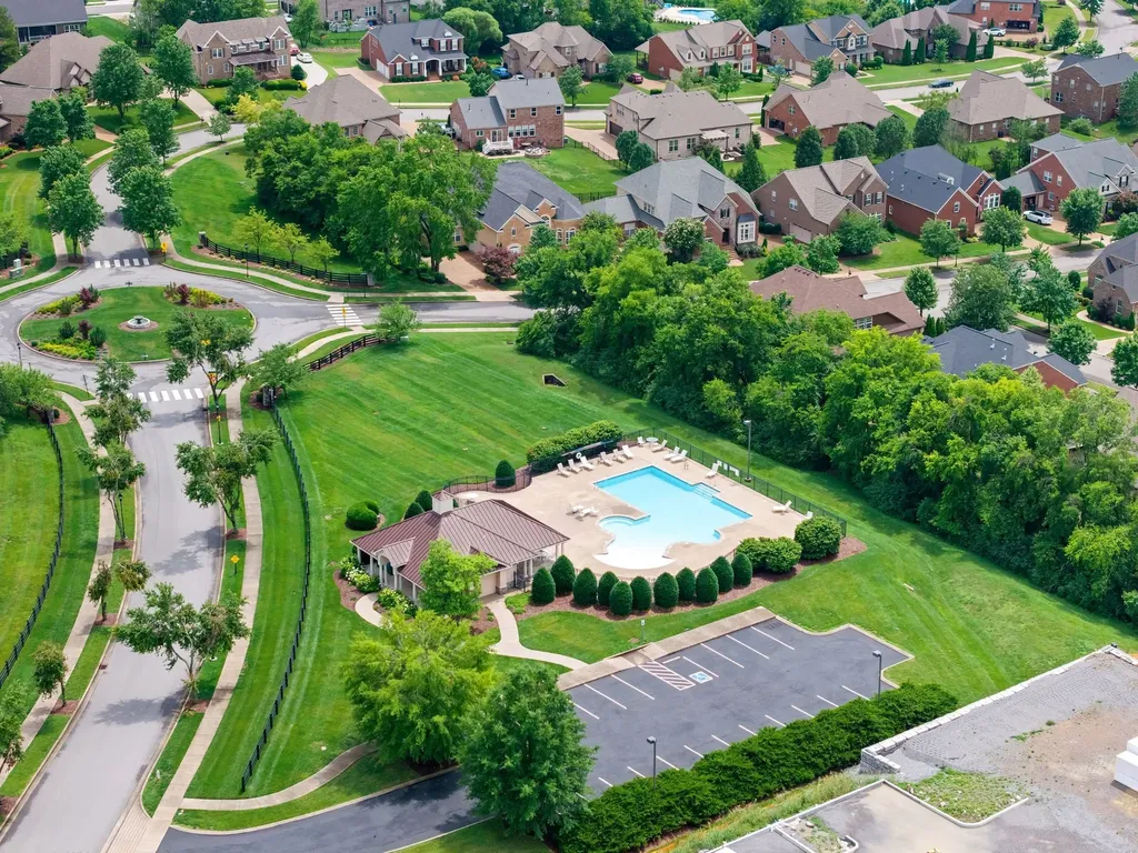 1005 Keeneland Drive Gallatin TN 37066