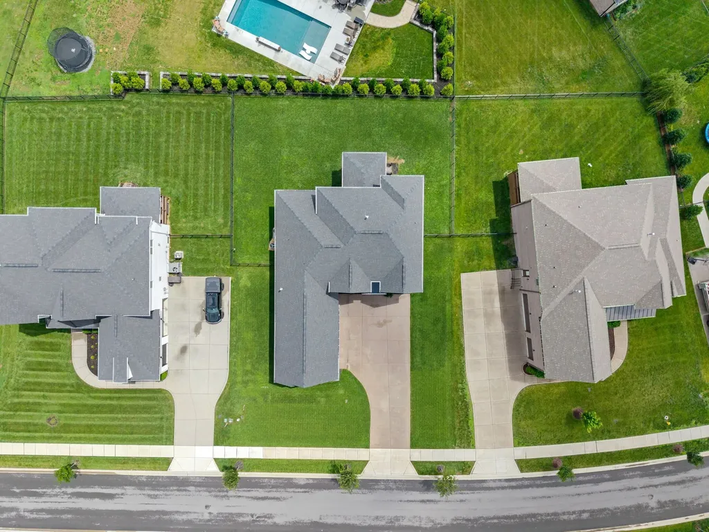 1005 Keeneland Drive Gallatin TN 37066