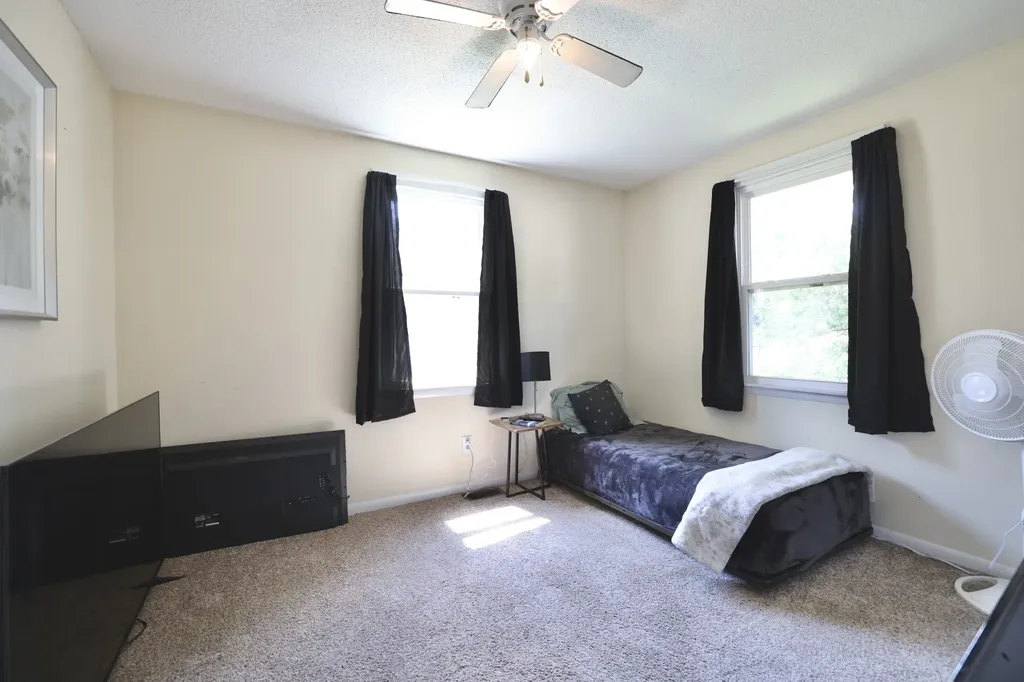 627 Baker Drive Lafayette TN 37083