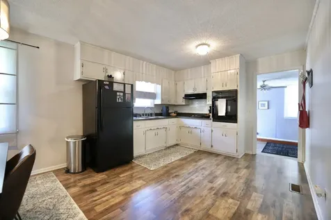 627 Baker Drive Lafayette TN 37083
