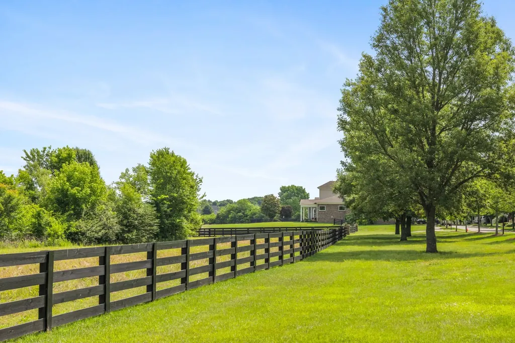 555 Avon River Road Franklin TN 37064
