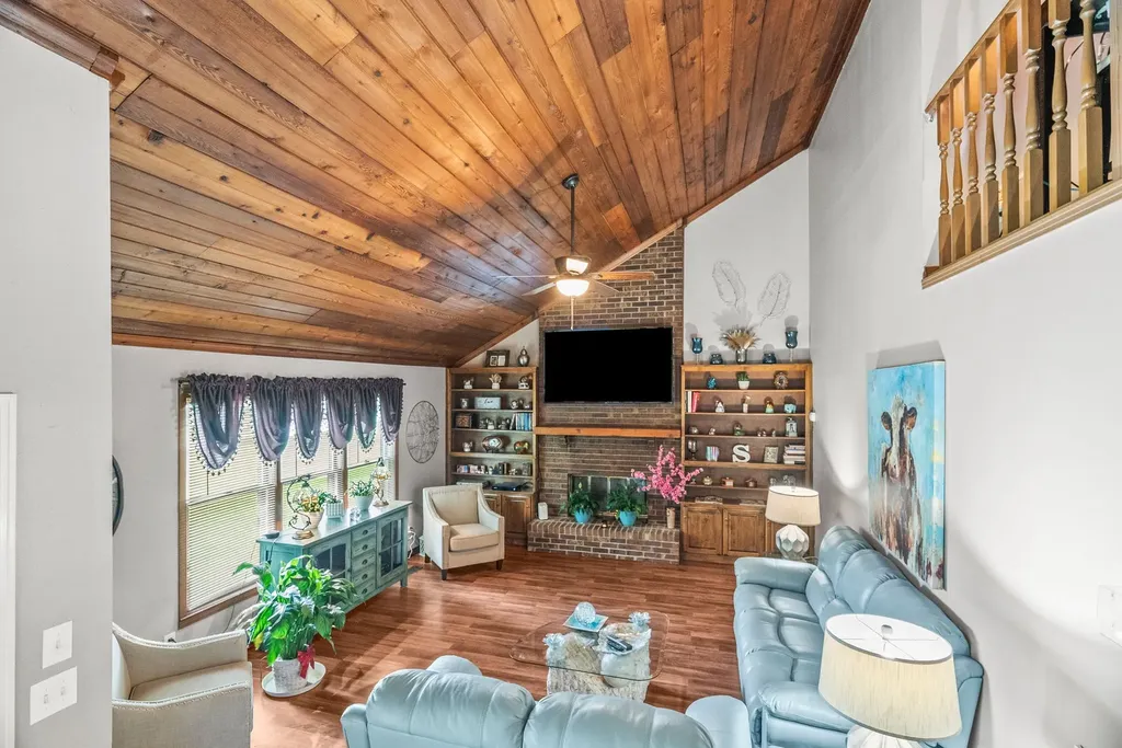 355 Marion Court Springfield TN 37172