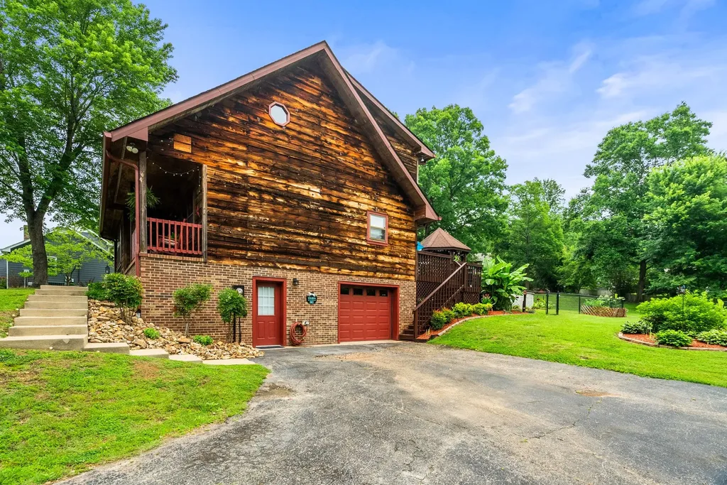 355 Marion Court Springfield TN 37172