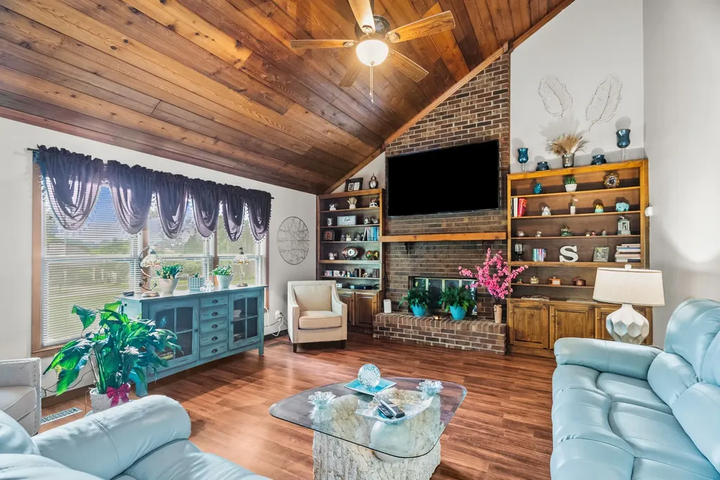 355 Marion Court Springfield TN 37172