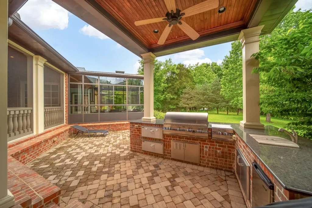 106B Timber Hills Road Hendersonville TN 37075