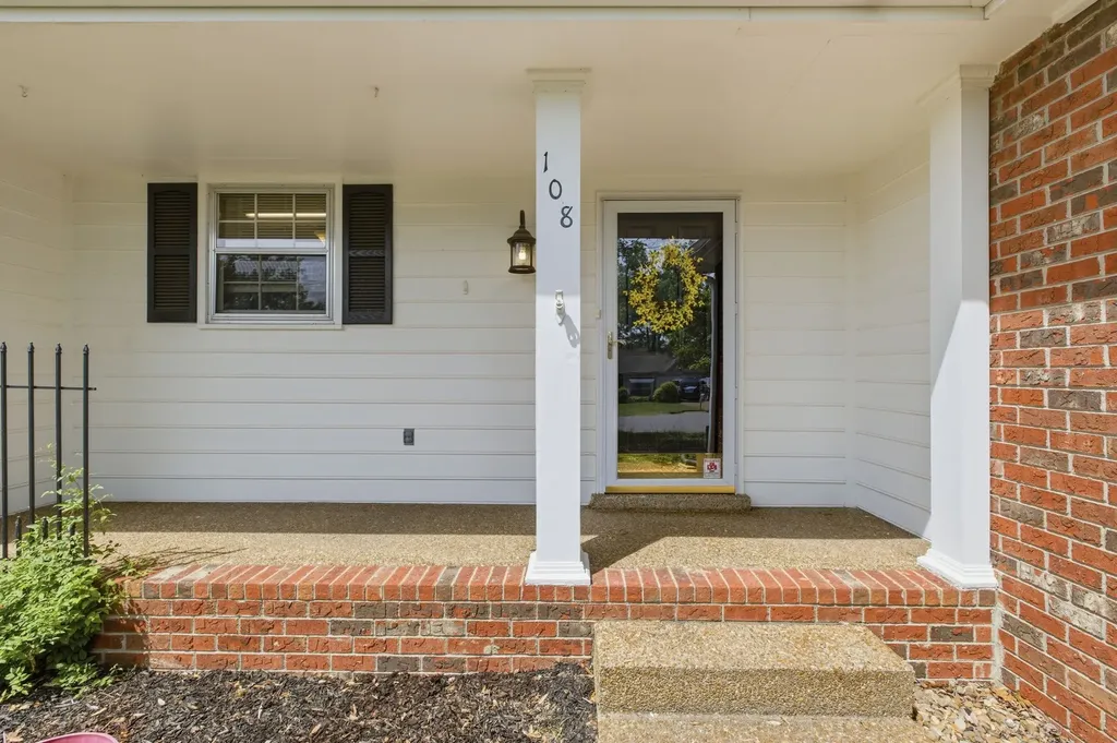 108 Ashlea Court Goodlettsville TN 37072