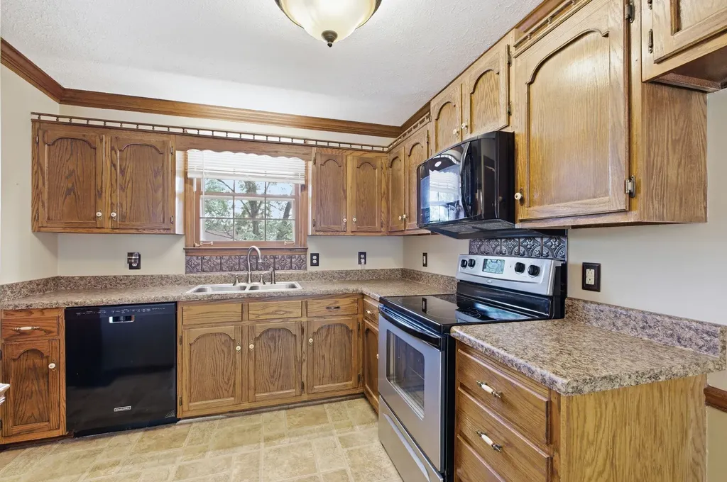 108 Ashlea Court Goodlettsville TN 37072
