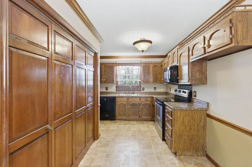 108 Ashlea Court Goodlettsville TN 37072