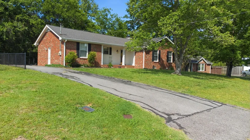 108 Ashlea Court Goodlettsville TN 37072