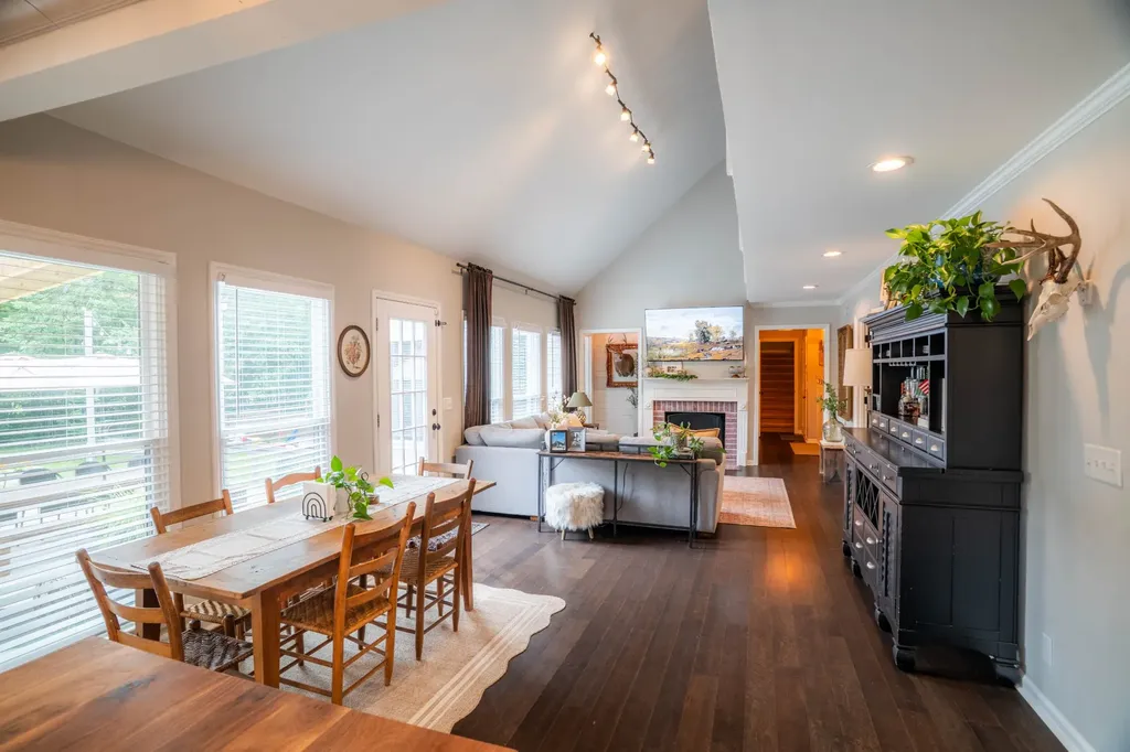 1419 Shagbark Trail Murfreesboro TN 37130