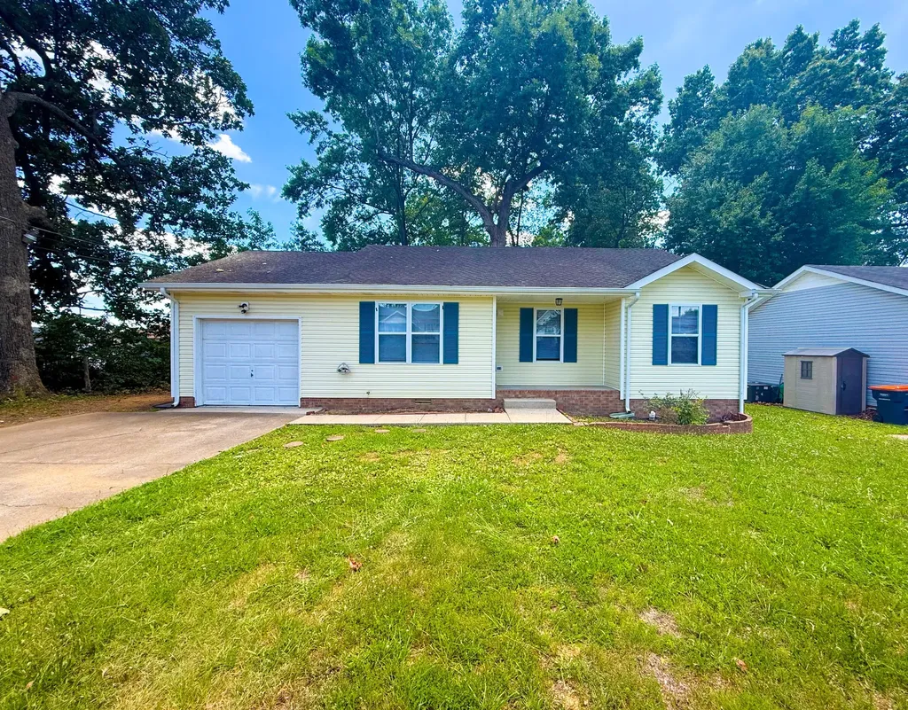 952 Princeton Drive Clarksville TN 37042