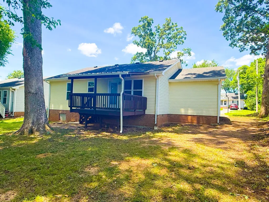 952 Princeton Drive Clarksville TN 37042