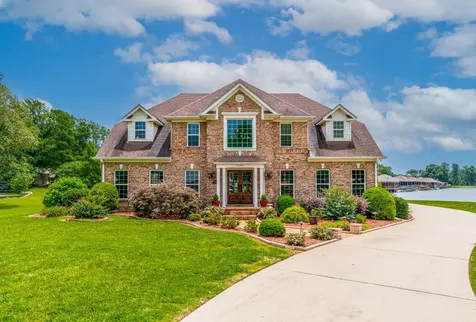 2164 Fairway Drive Dyersburg TN 38024