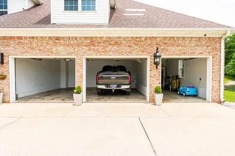 2164 Fairway Drive Dyersburg TN 38024