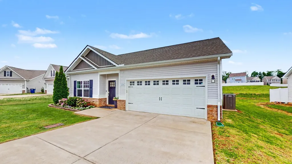 104 Daughters Court Shelbyville TN 37160