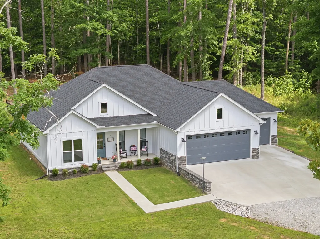 302 Excalibur Trail Cedar Grove TN 38321