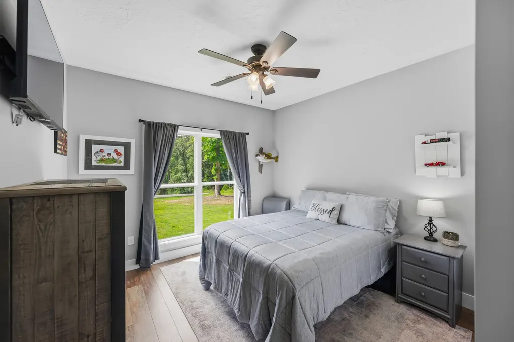 302 Excalibur Trail Cedar Grove TN 38321