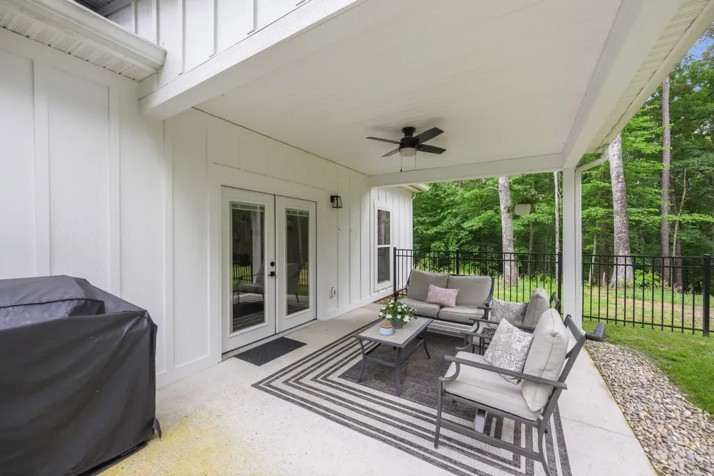 302 Excalibur Trail Cedar Grove TN 38321
