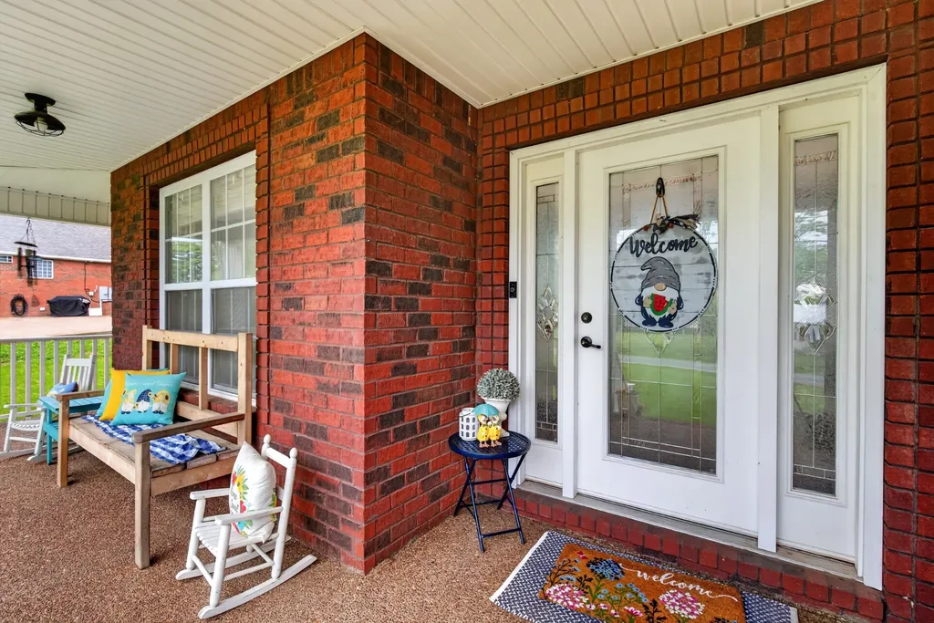 2327 Highway 76 Portland TN 37148
