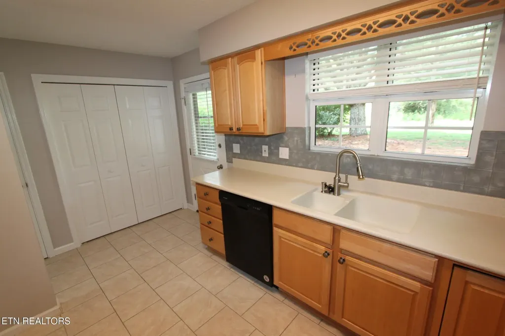 106 Chota View Lane Loudon TN 37774