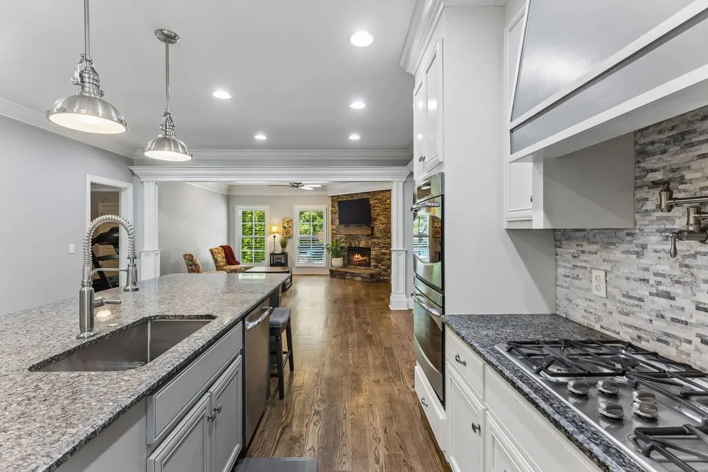 1523 Anatole Court Murfreesboro TN 37130