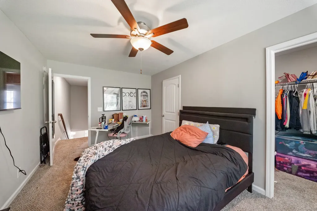 253 Woodland Valley Lane Clarksville TN 37040