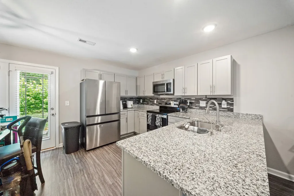 253 Woodland Valley Lane Clarksville TN 37040