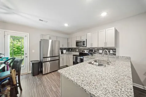 253 Woodland Valley Lane Clarksville TN 37040