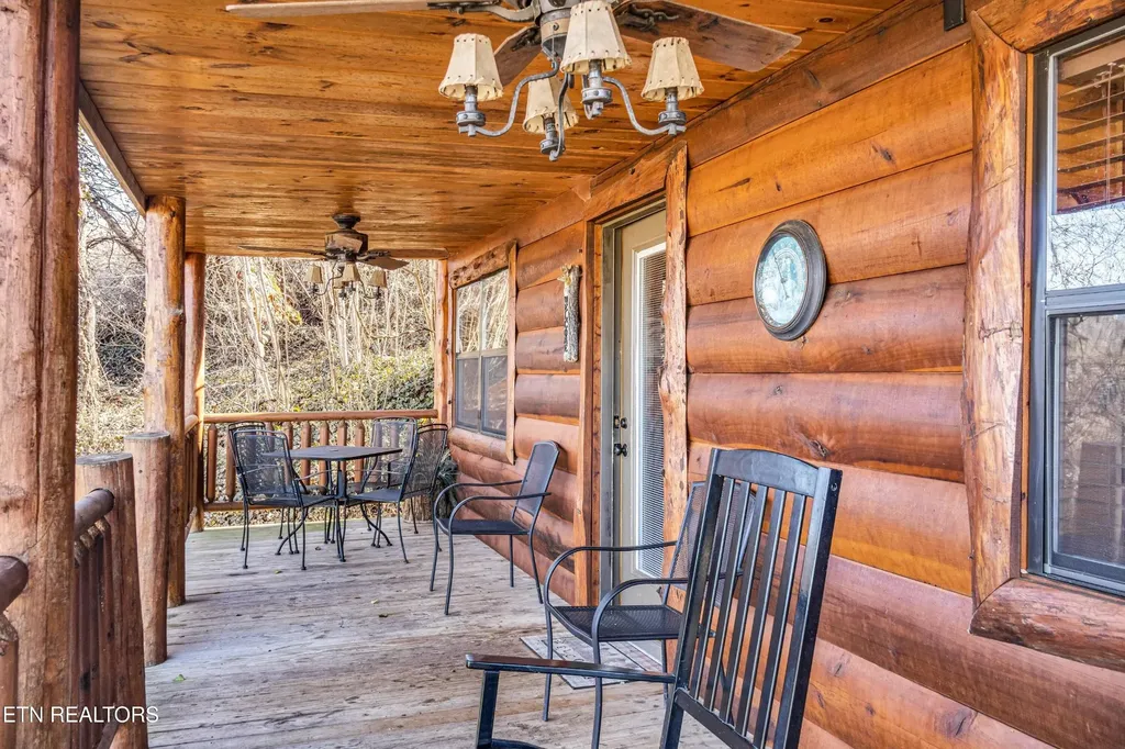 1012 Highway 165 Tellico Plains TN 37385
