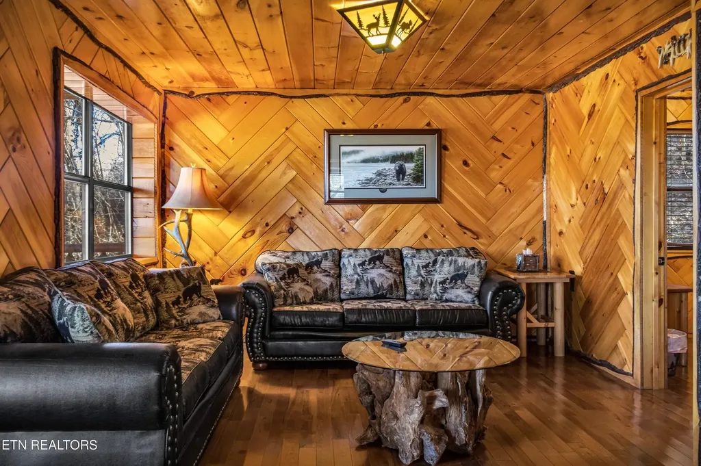 1012 Highway 165 Tellico Plains TN 37385