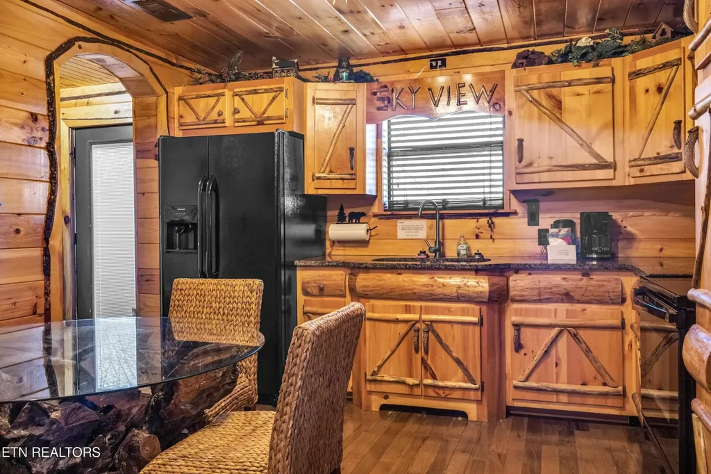1012 Highway 165 Tellico Plains TN 37385