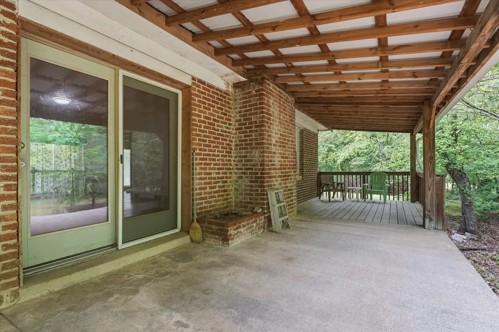 1072 Highway 96 Fairview TN 37062