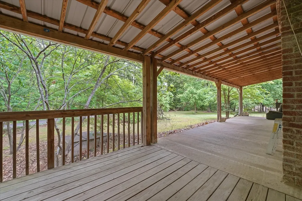 1072 Highway 96 Fairview TN 37062