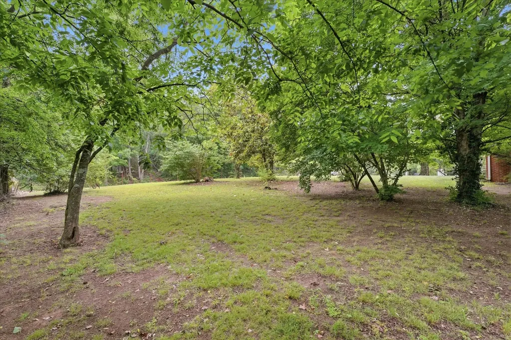 1072 Highway 96 Fairview TN 37062