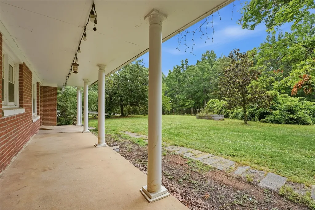 1072 Highway 96 Fairview TN 37062