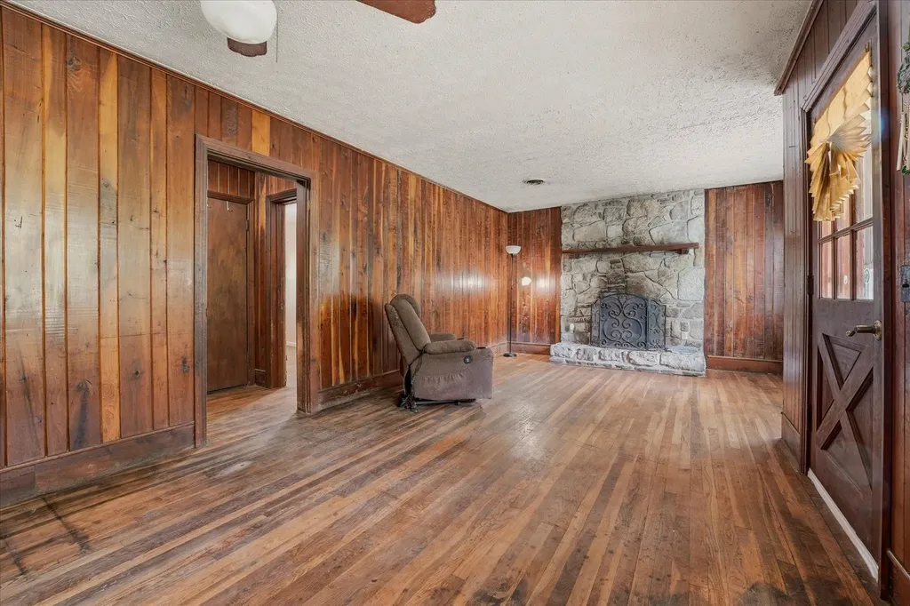 1072 Highway 96 Fairview TN 37062