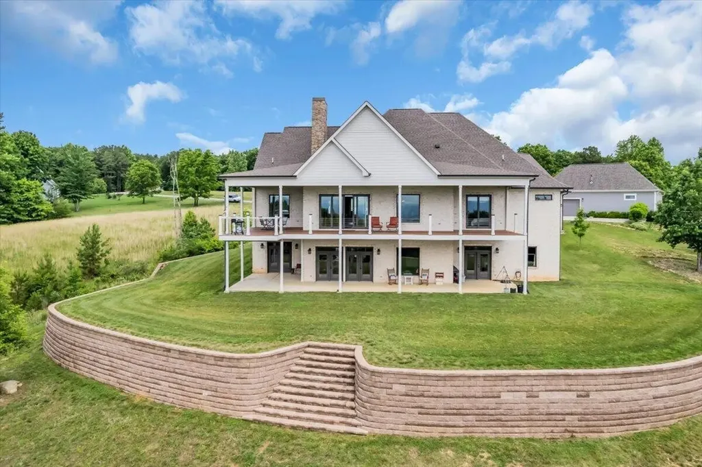 350 Prospectors Way Jasper TN 37347
